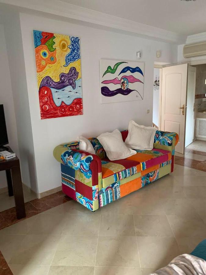 Chalet Con Piscina A 50 M De La Playa . Marbella Buitenkant foto