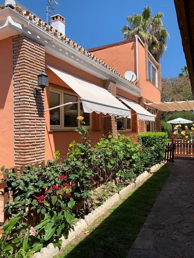 Chalet Con Piscina A 50 M De La Playa . Marbella Buitenkant foto